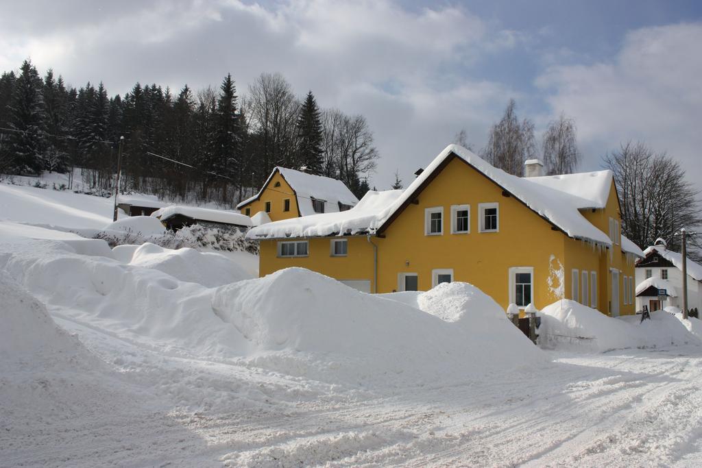 Apartmany Doma Janov nad Nisou Luaran gambar
